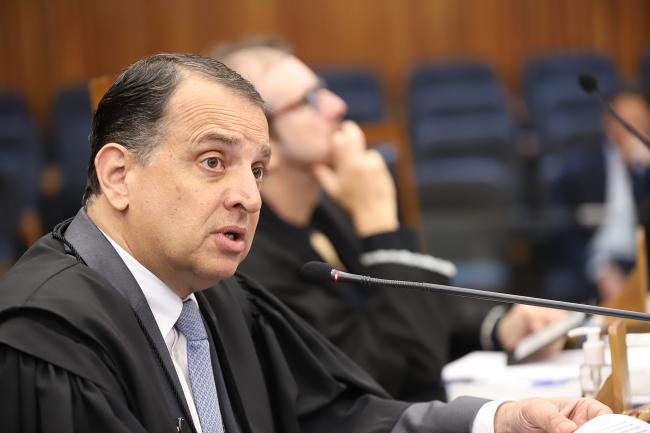 Conselheiro Bertaiolli questiona “carona para o inferno” com atas de regime de preços