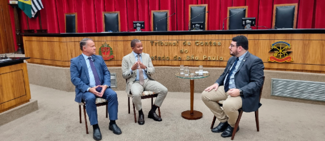 Novo episódio do Programa Controle Externo debate estratégias de comunicação em Tribunais