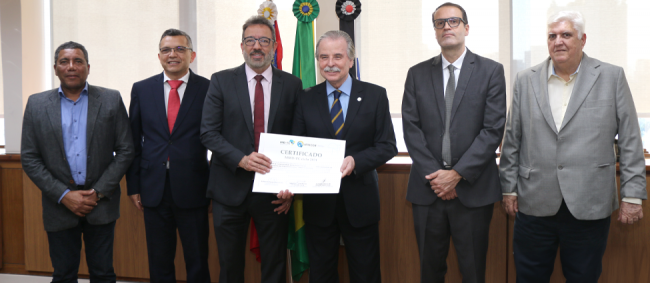 TCESP recebe Certificado de Garantia de Qualidade da Atricon