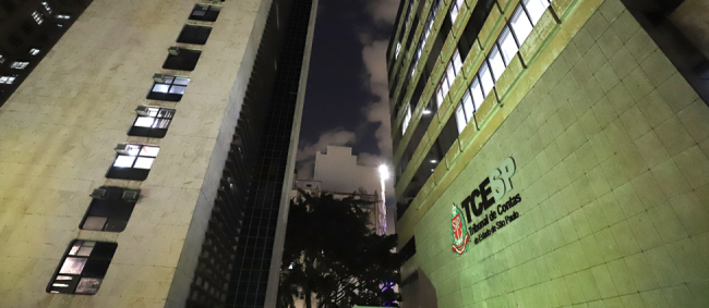 Em alusão ao ‘Setembro Amarelo’, TCE ilumina prédios e fará simpósio sobre saúde mental