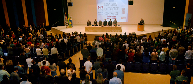 Mais de 2,4 mil participam de curso do TCE sobre Nova Lei de Licitações