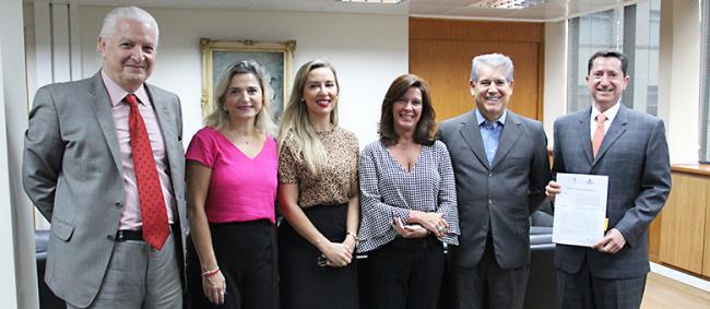 TCE e CAESP firmam termo de cooperação técnica