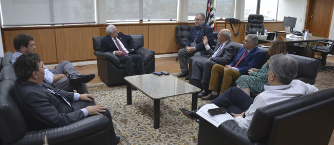 Presidente do TCE se reúne com Secretários de Estado