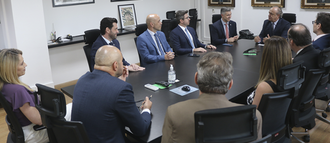 TCESP e CREA-SP firmam acordo de cooperação para fiscalização de obras e serviços na Administração Pública