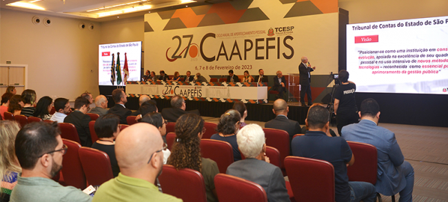 Novo presidente do TCESP destaca importância da efetividade das políticas públicas em encontro com servidores