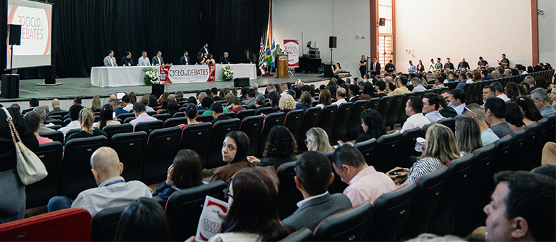 TCESP leva pedagogia da governança a Taubaté e reforça diálogo com prefeitos em Ciclo de Debates